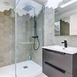 La Cambuse Topdestination-bourg - Centre - Classe 3 Etoiles Apartament *