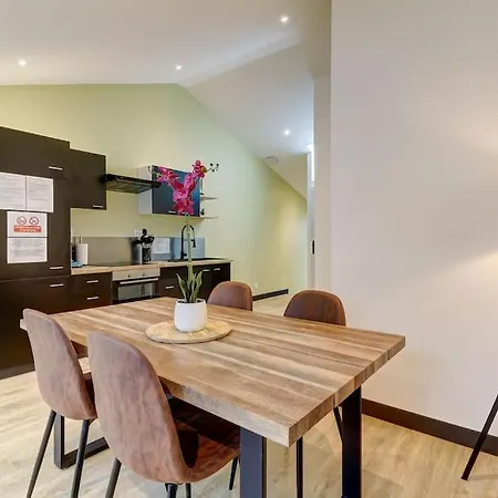 La Cambuse Topdestination-bourg - Centre - Classe 3 Etoiles شقة *