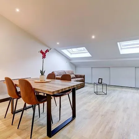 شقة La Cambuse Topdestination-bourg - Centre - Classe 3 Etoiles بور أو بريس